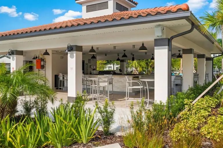 Vista Cay Resort